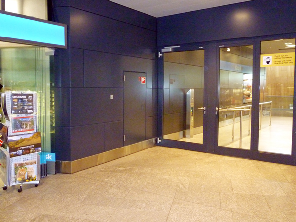 Airside Center, Flughafen Zürichausgeführt 2004PGF Planergemeinschaft Flughafenkopf, Zürich